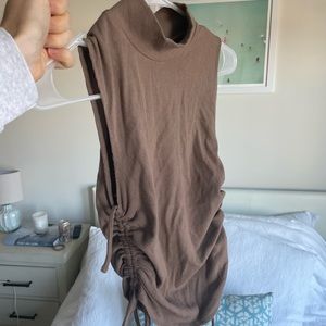 BB Dakota Steve Madden brown sinch tank top